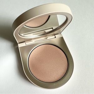 Rose Inc Solar Radiance Hydrating Cream Highlighter in Opalescent, Never Used